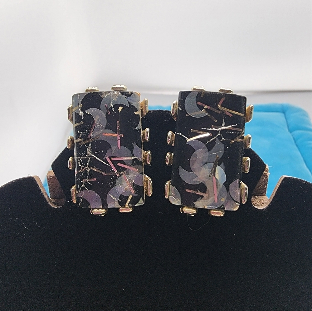 Mid-Century Lucite and Silver Tone Confetti Clip-on Earrings